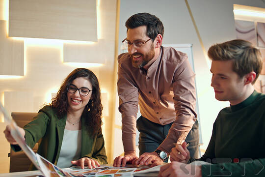 Adaptive Intelligence in Change Management